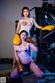 XIUREN No.4555: 诗诗kiki & Victoria (果儿) (63 photos) P56 No.ab155a